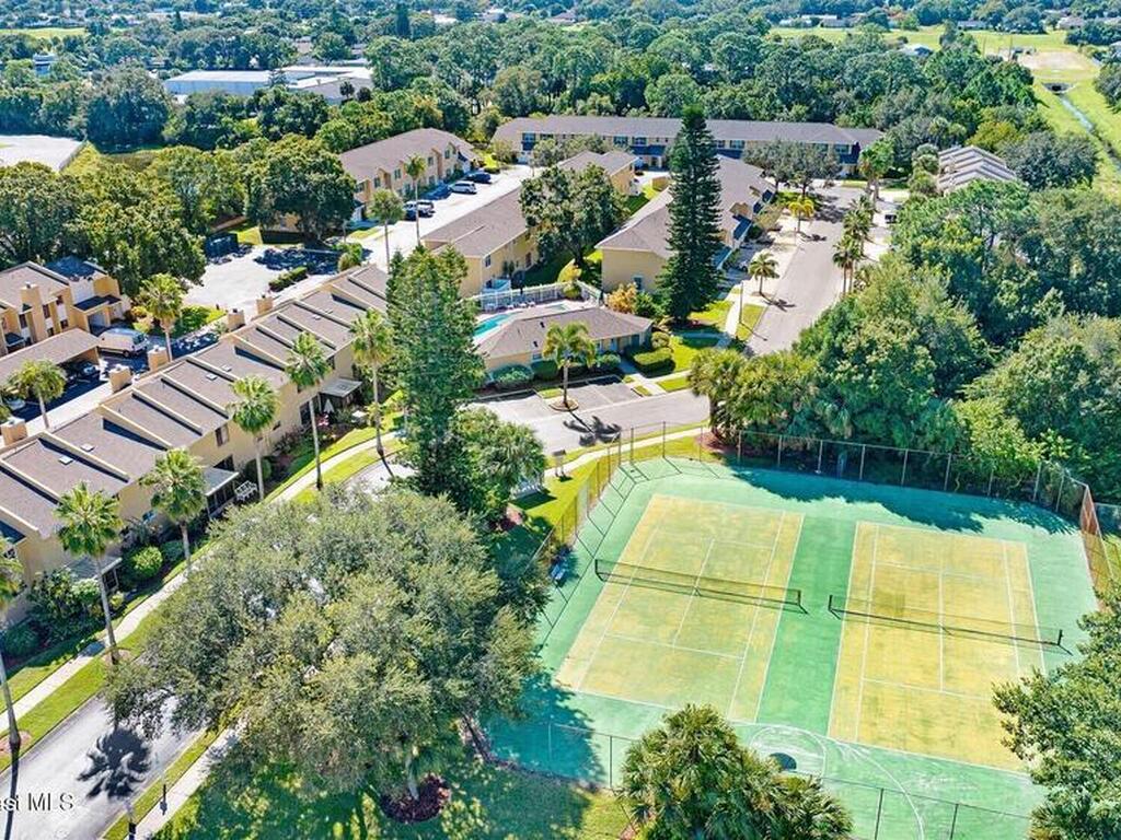 622 Cedar Side Circle, Palm Bay, 32905