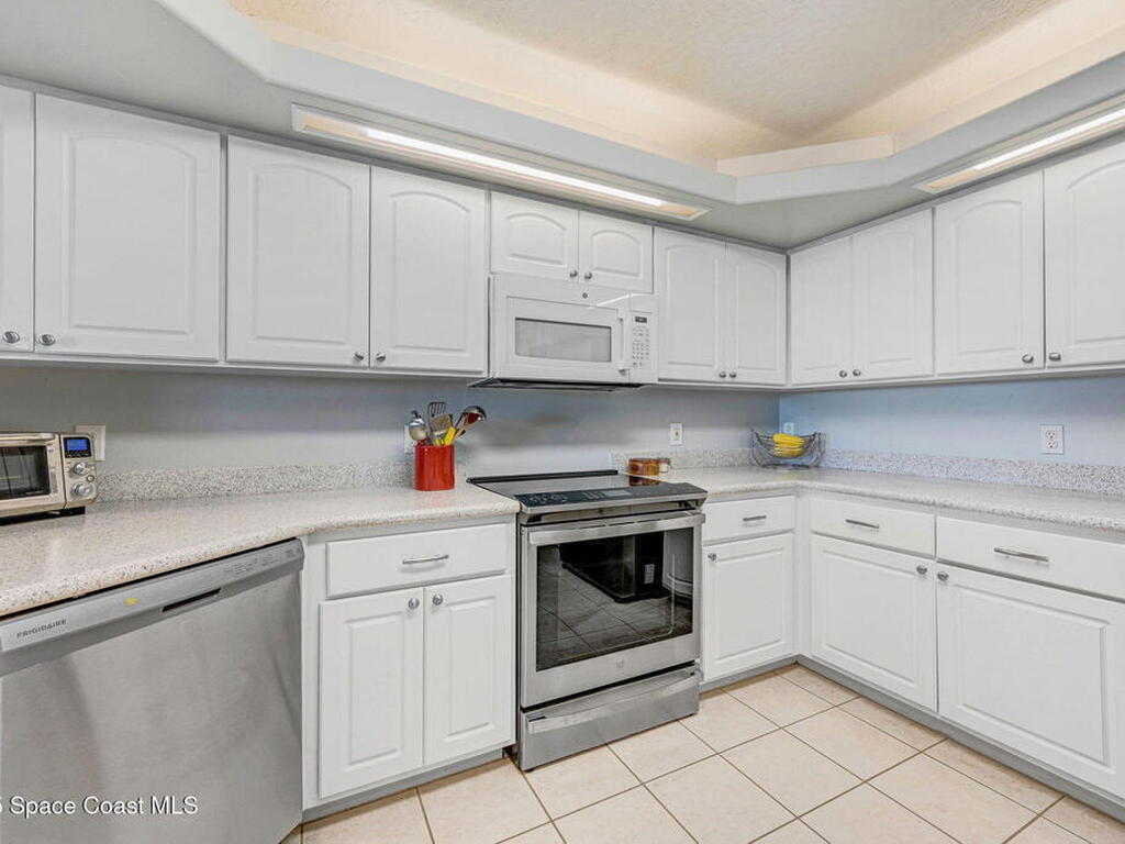 3360 S Atlantic Avenue, Cocoa Beach, 32931