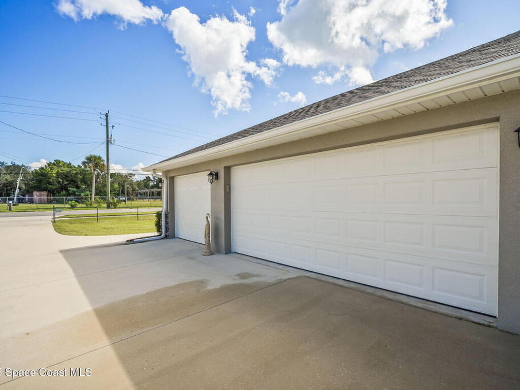 1550 Old Dixie Highway, Titusville, FL 32796