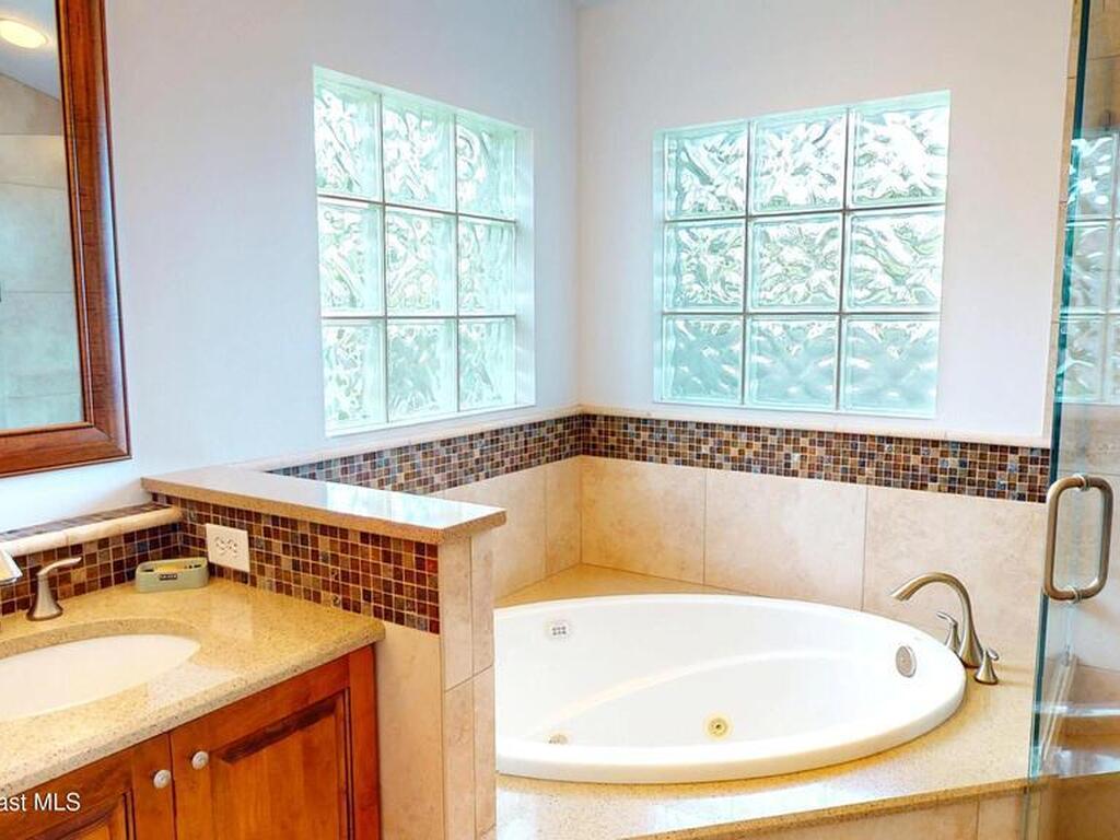 3886 Peacock Drive, Melbourne, 32904