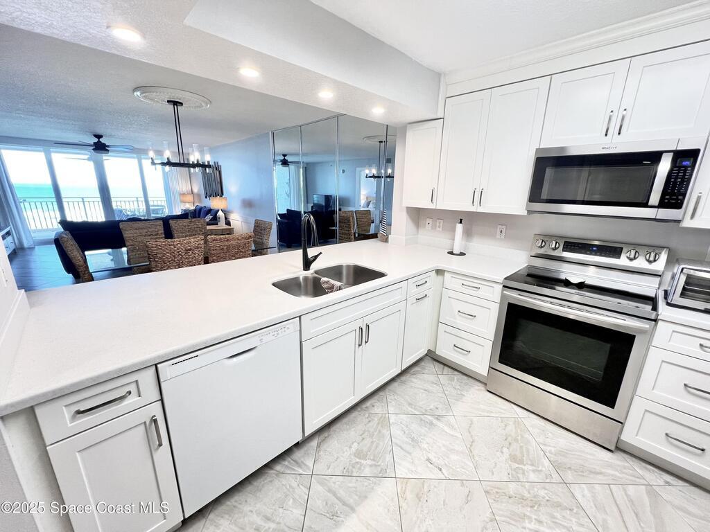 425 Buchanan Avenue, Cape Canaveral, FL 32920