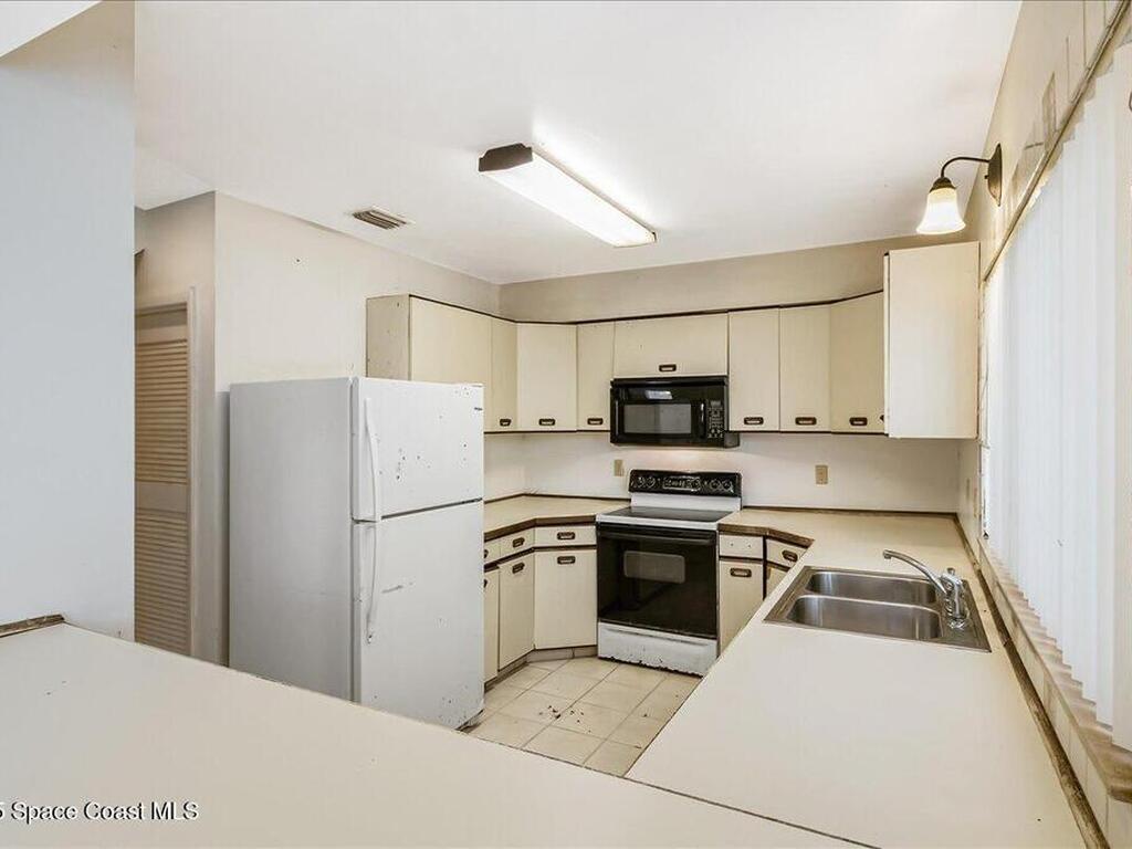 8411 Rosalind Avenue, Cape Canaveral, FL 32920