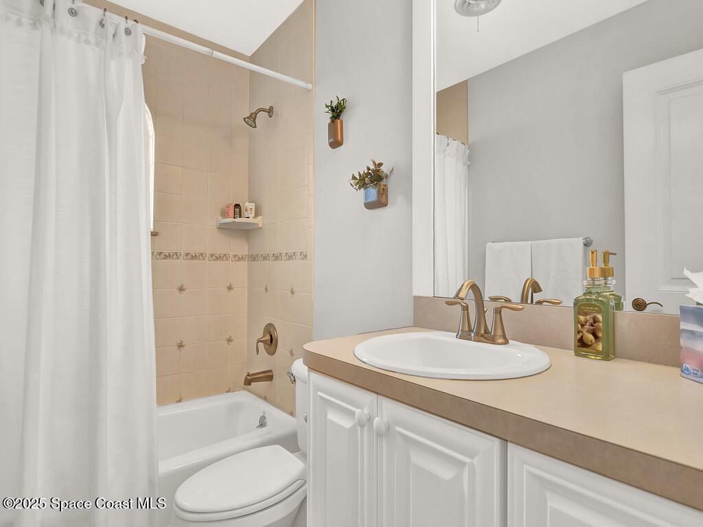 1914 Robalo Drive, Vero Beach, FL 32960