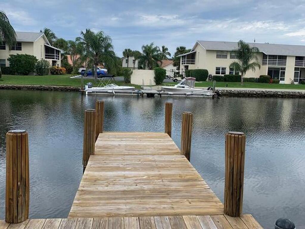 1914 Robalo Drive, Vero Beach, FL 32960