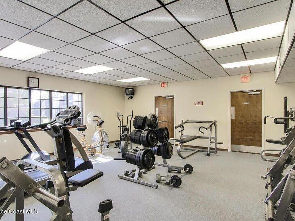 831 Greenwood Manor Circle, West Melbourne, FL 32904