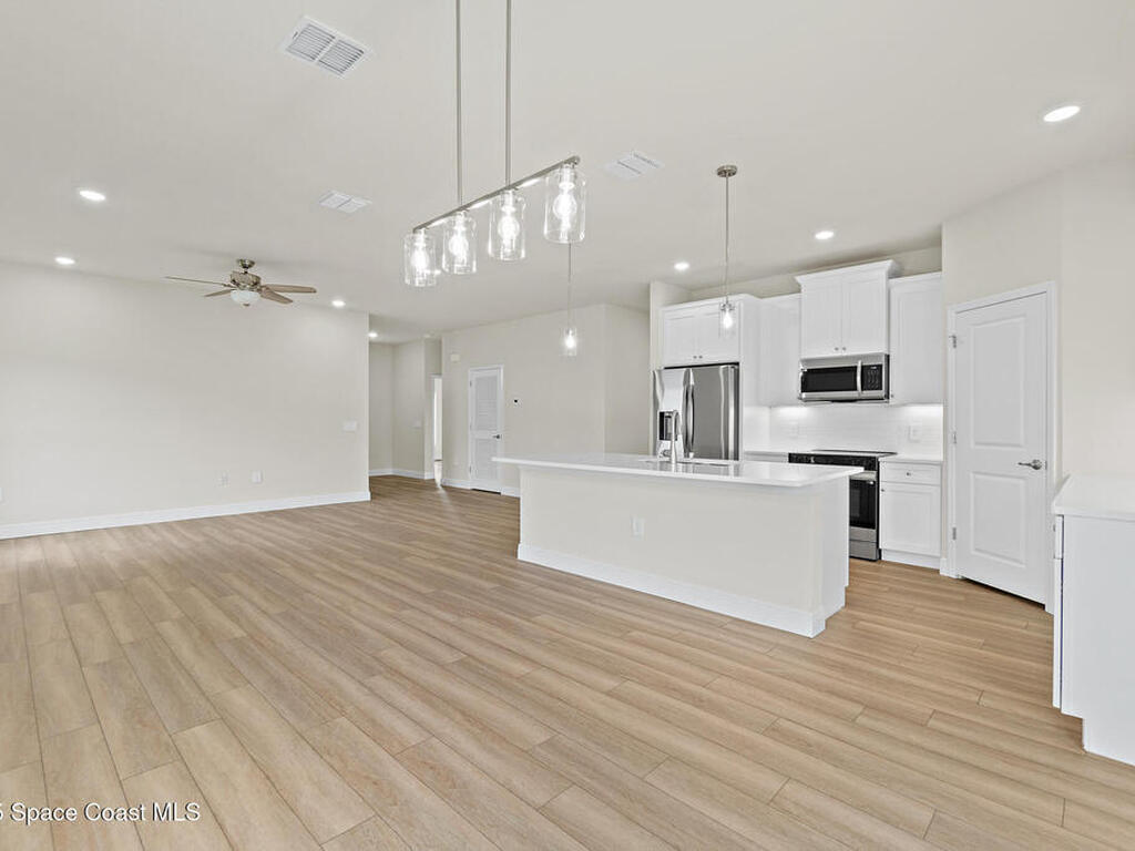 542 De Groodt Road, Palm Bay, FL 32908