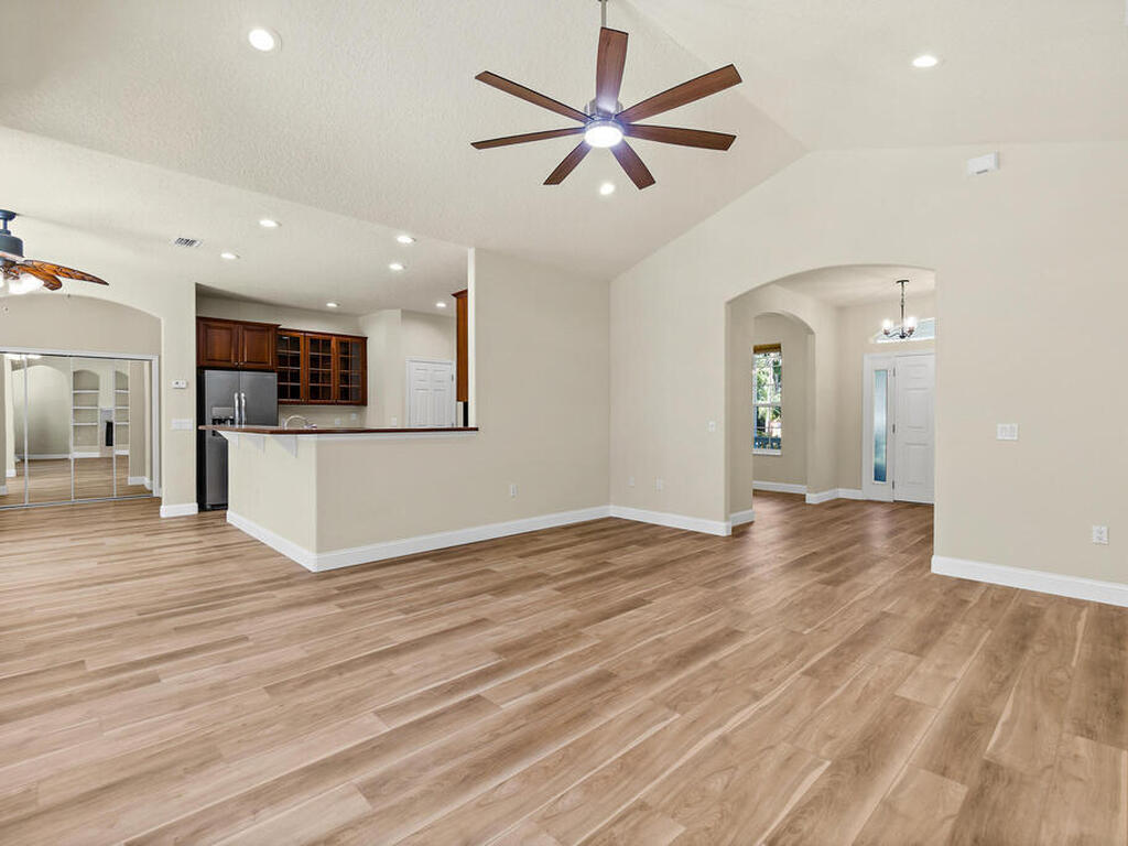 4085 Crooked Mile Road, Merritt Island, FL 32952