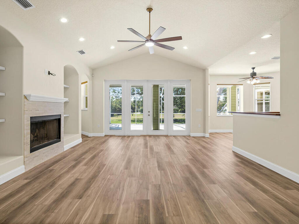 4085 Crooked Mile Road, Merritt Island, FL 32952