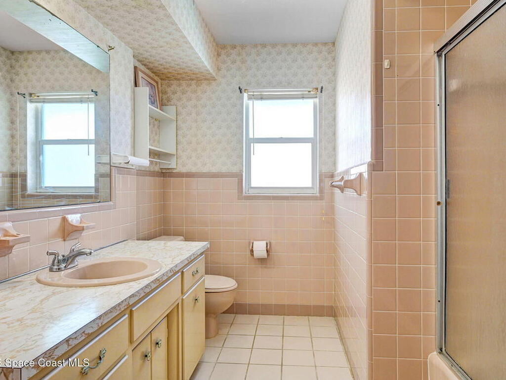 159 Antigua Drive, Cocoa Beach, FL 32931