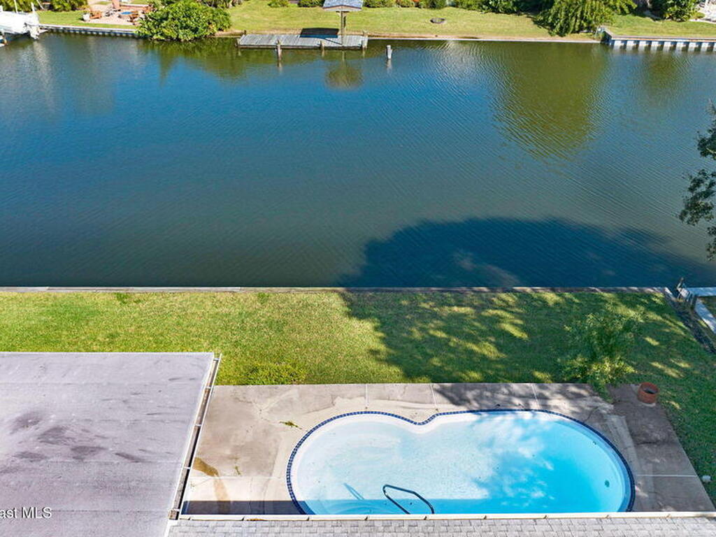 159 Antigua Drive, Cocoa Beach, FL 32931