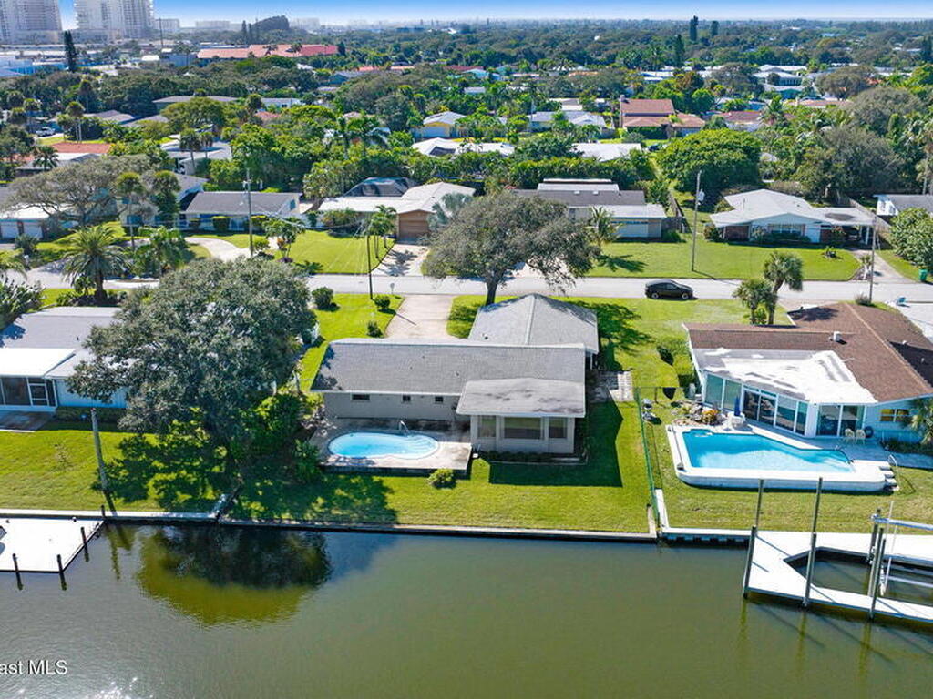 159 Antigua Drive, Cocoa Beach, FL 32931