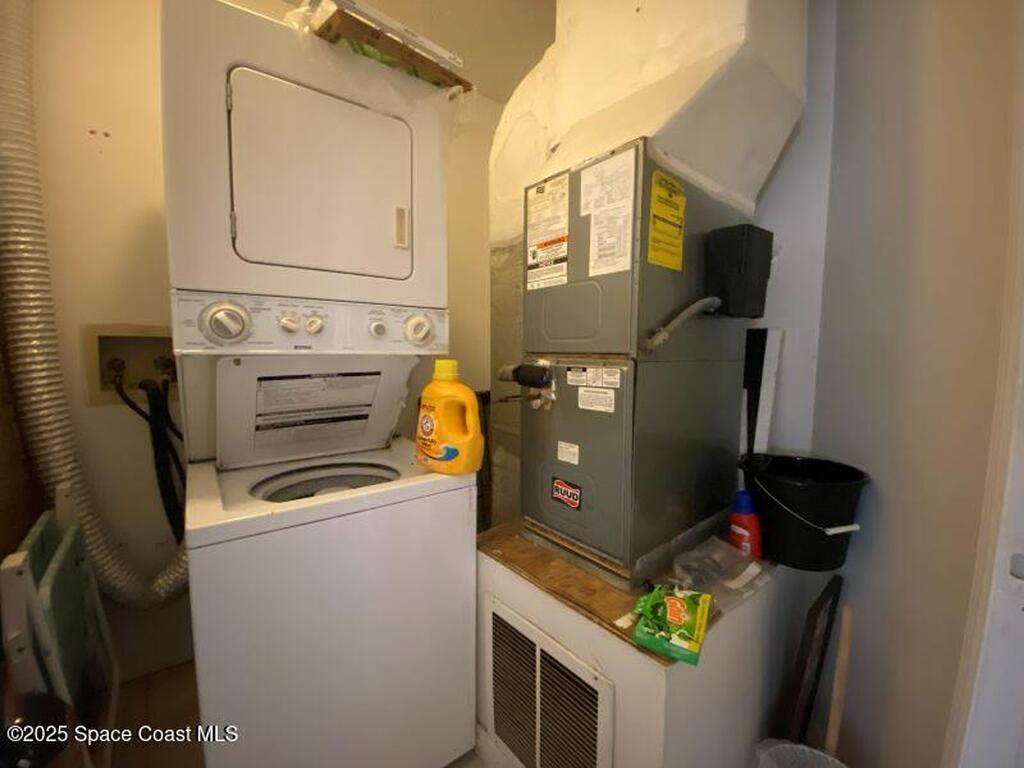 404 Taylor Avenue, Cape Canaveral, FL 32920