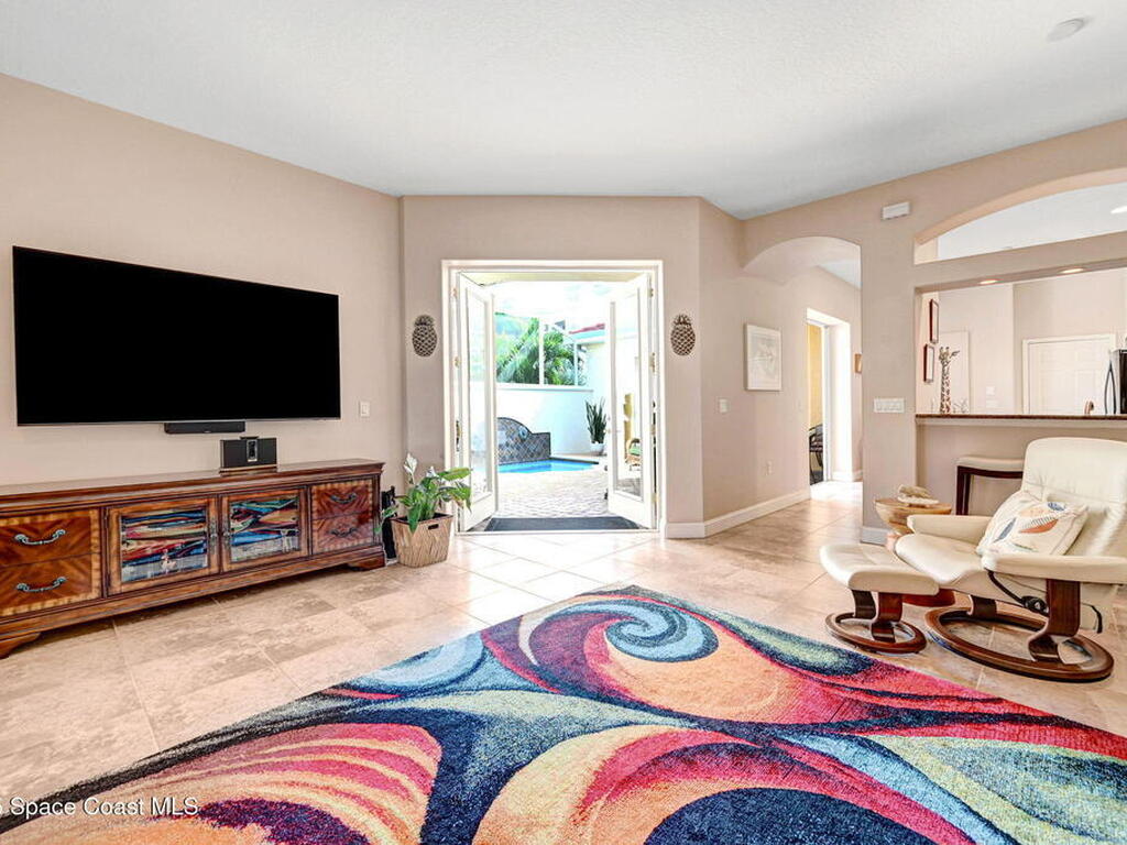 560 Casa Bella Drive, Cape Canaveral, FL 32920