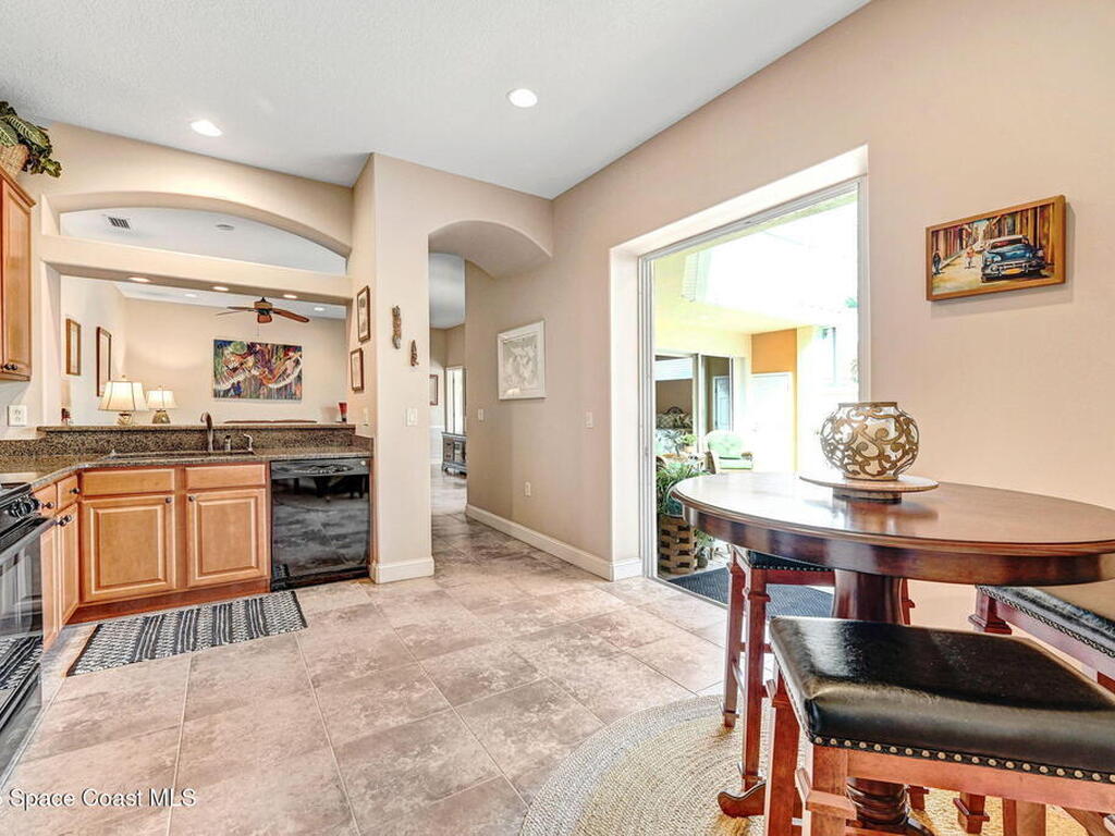 560 Casa Bella Drive, Cape Canaveral, FL 32920