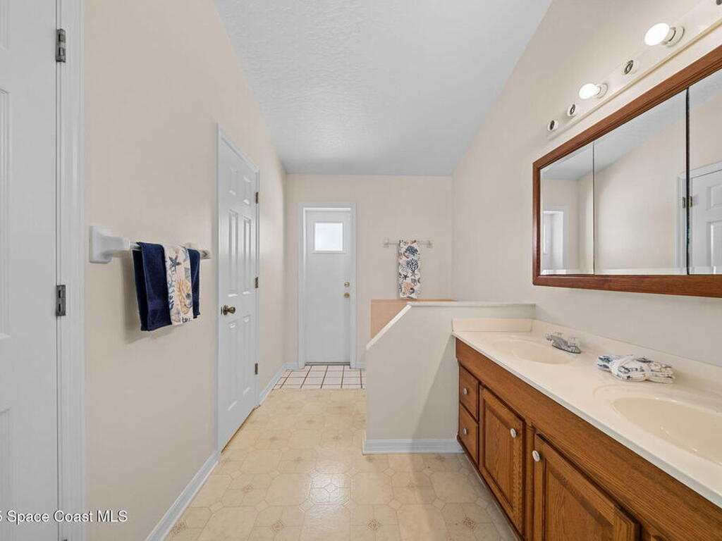 2249 Royal Poinciana Boulevard, Melbourne, FL 32935