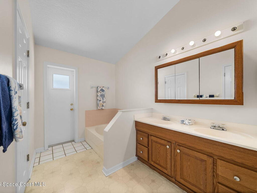 2249 Royal Poinciana Boulevard, Melbourne, FL 32935