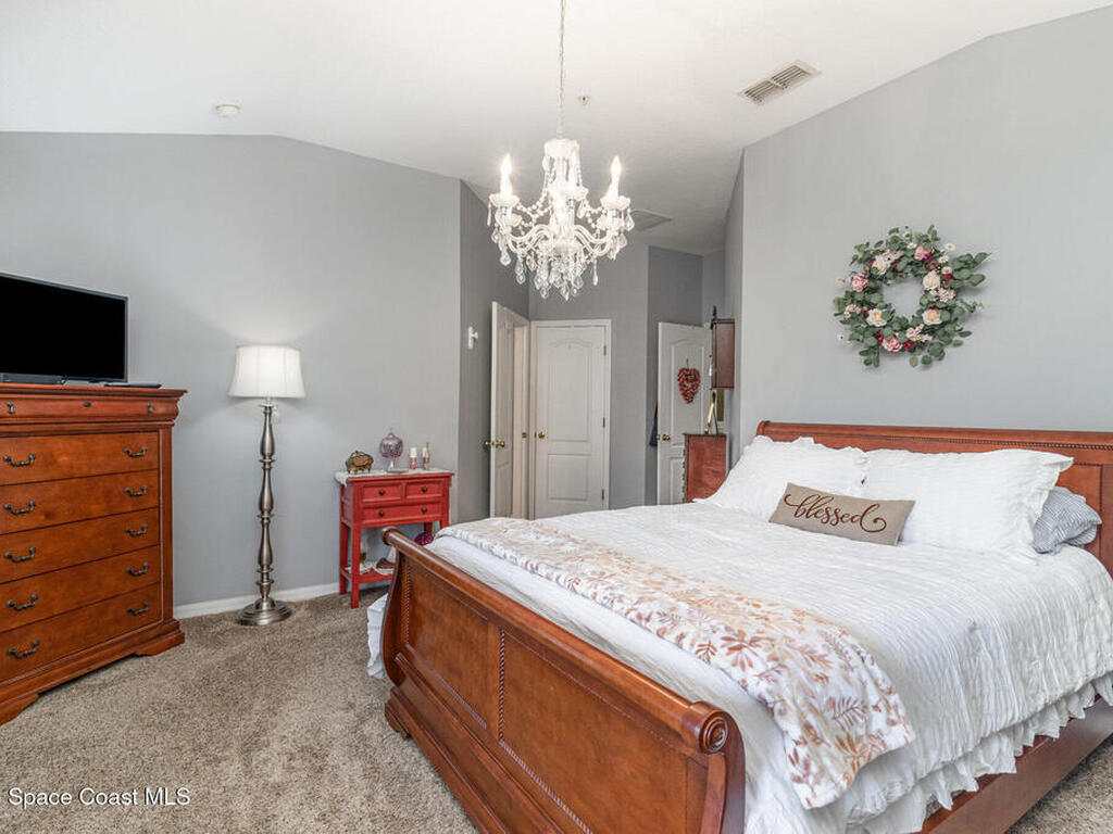 7130 Red Lantern Drive, Harmony, FL 34773