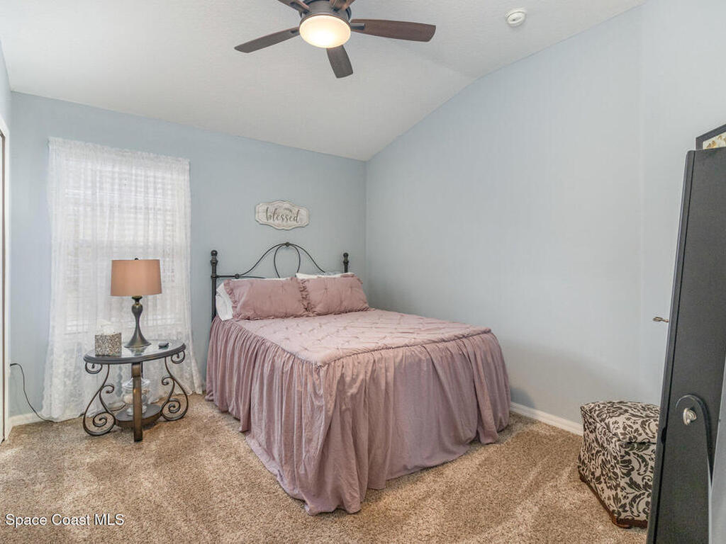 7130 Red Lantern Drive, Harmony, FL 34773