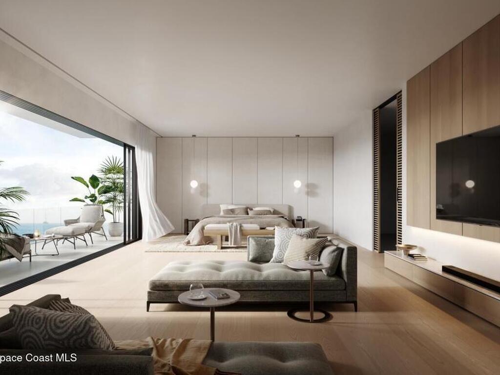 6645 N Ocean Shore Boulevard, Palm Coast, FL 32137