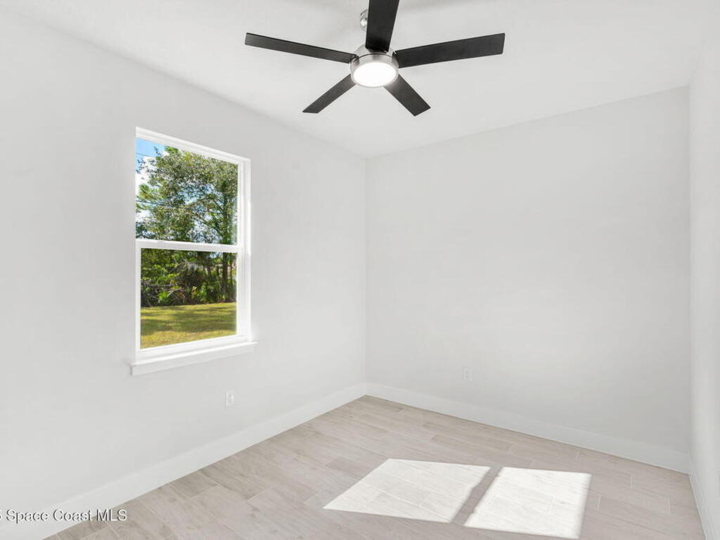 276 Americana Boulevard, Palm Bay, FL 32907