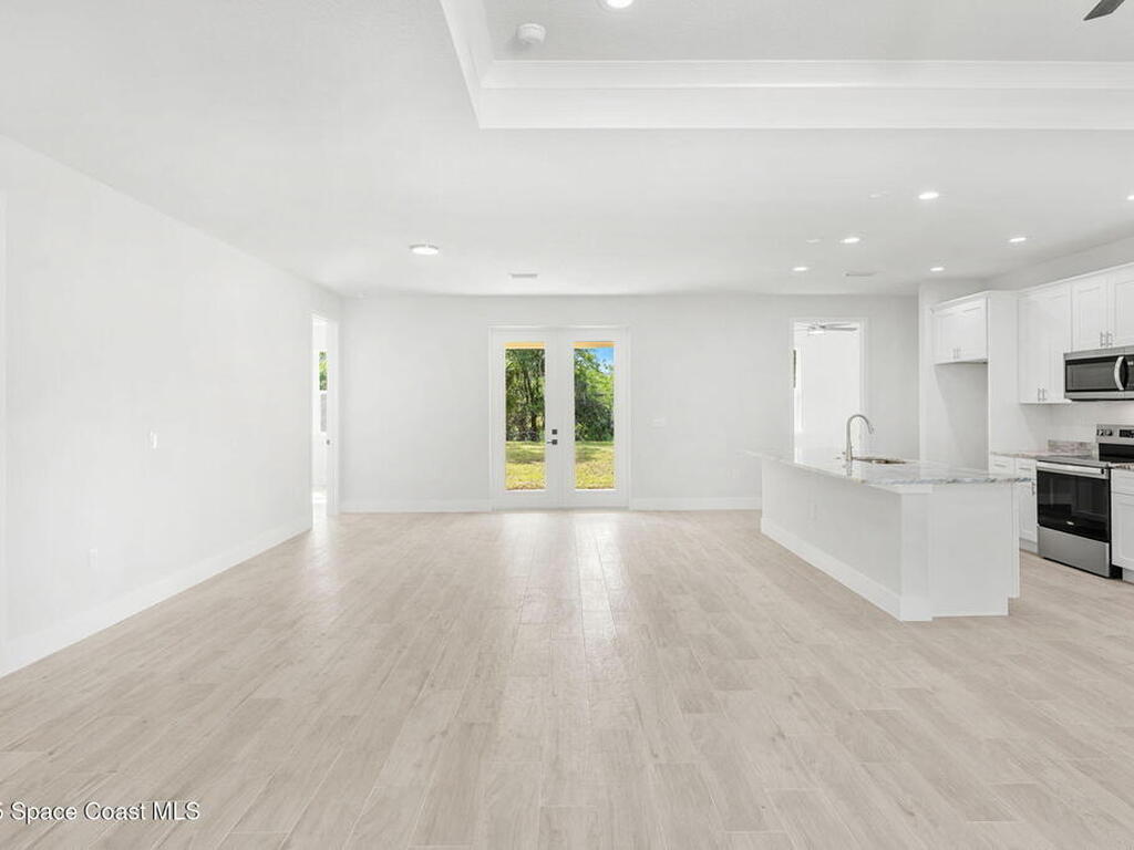 276 Americana Boulevard, Palm Bay, FL 32907