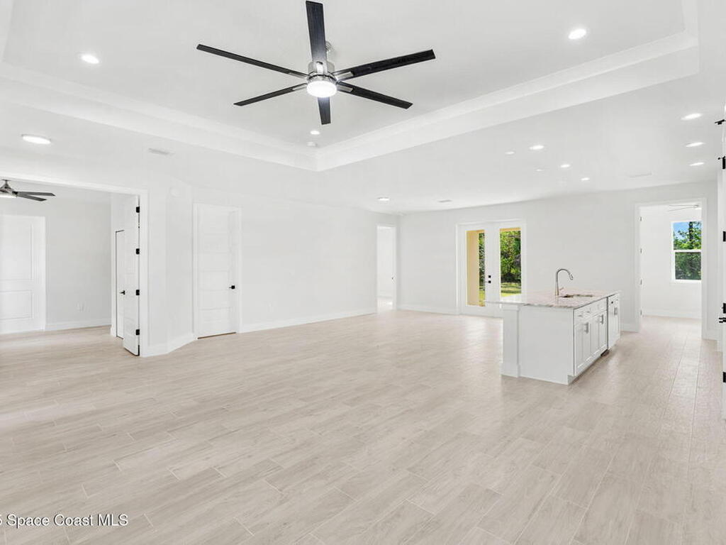 276 Americana Boulevard, Palm Bay, FL 32907