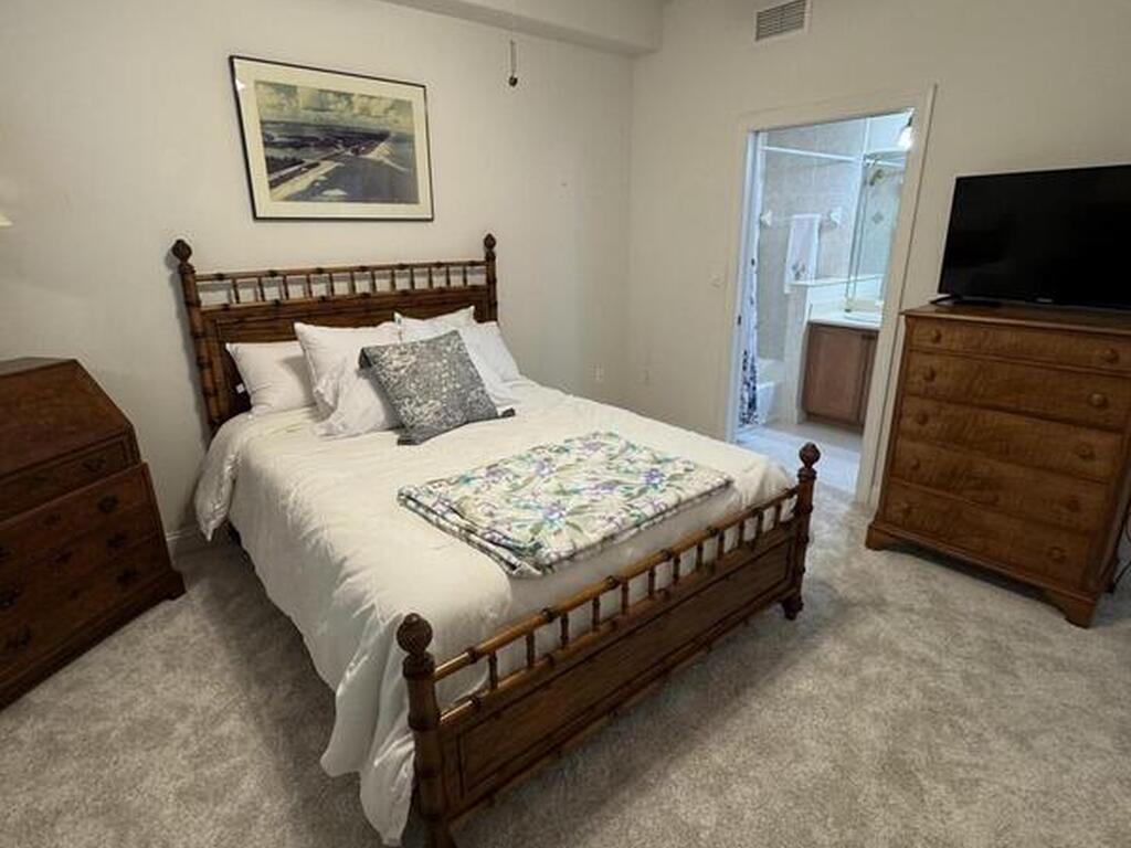 4955 Dixie Highway, Palm Bay, FL 32905