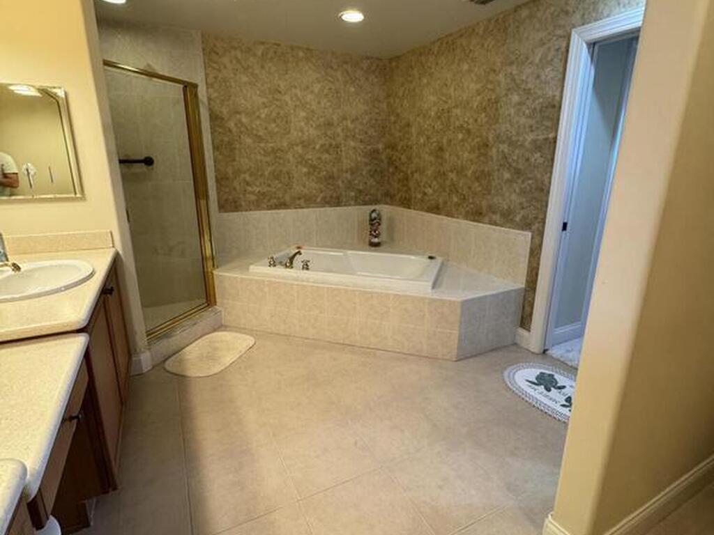 4955 Dixie Highway, Palm Bay, FL 32905