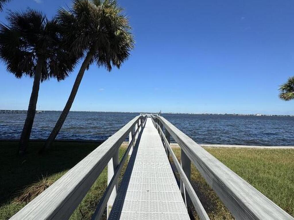 4955 Dixie Highway, Palm Bay, FL 32905