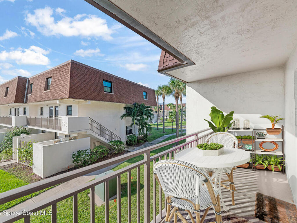 180 Paradise Boulevard, Indialantic, FL 32903