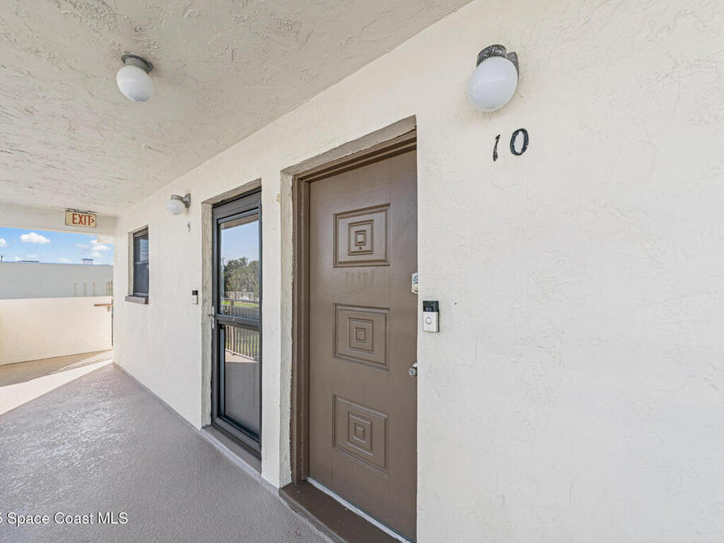 180 Paradise Boulevard, Indialantic, FL 32903