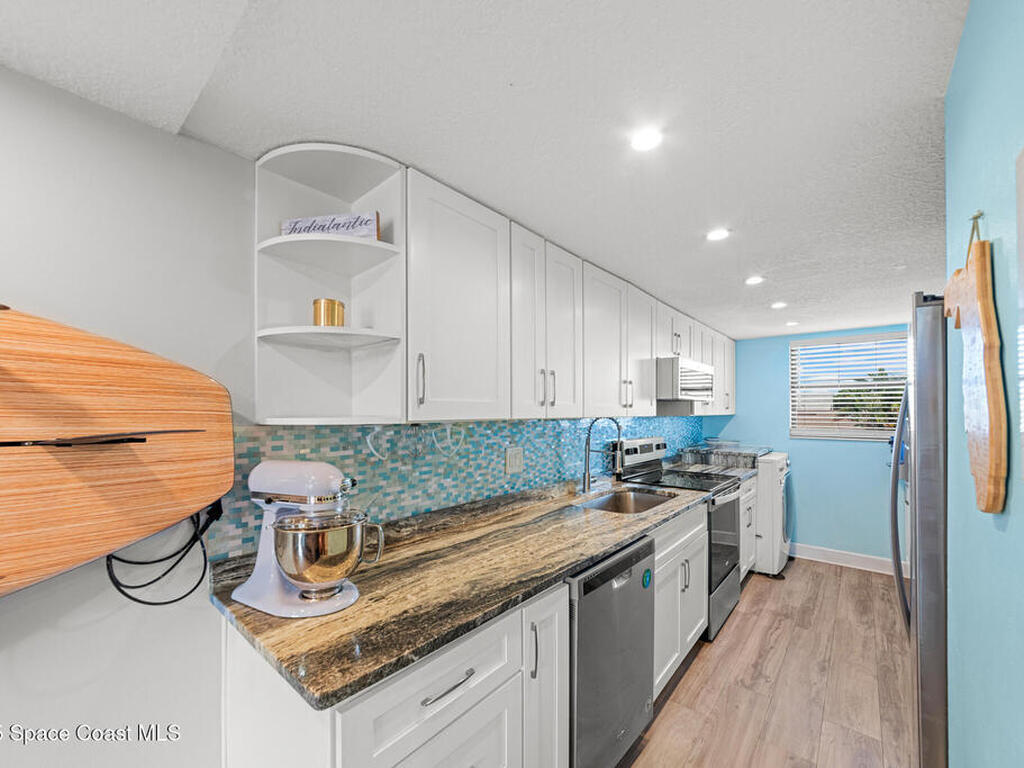 180 Paradise Boulevard, Indialantic, FL 32903