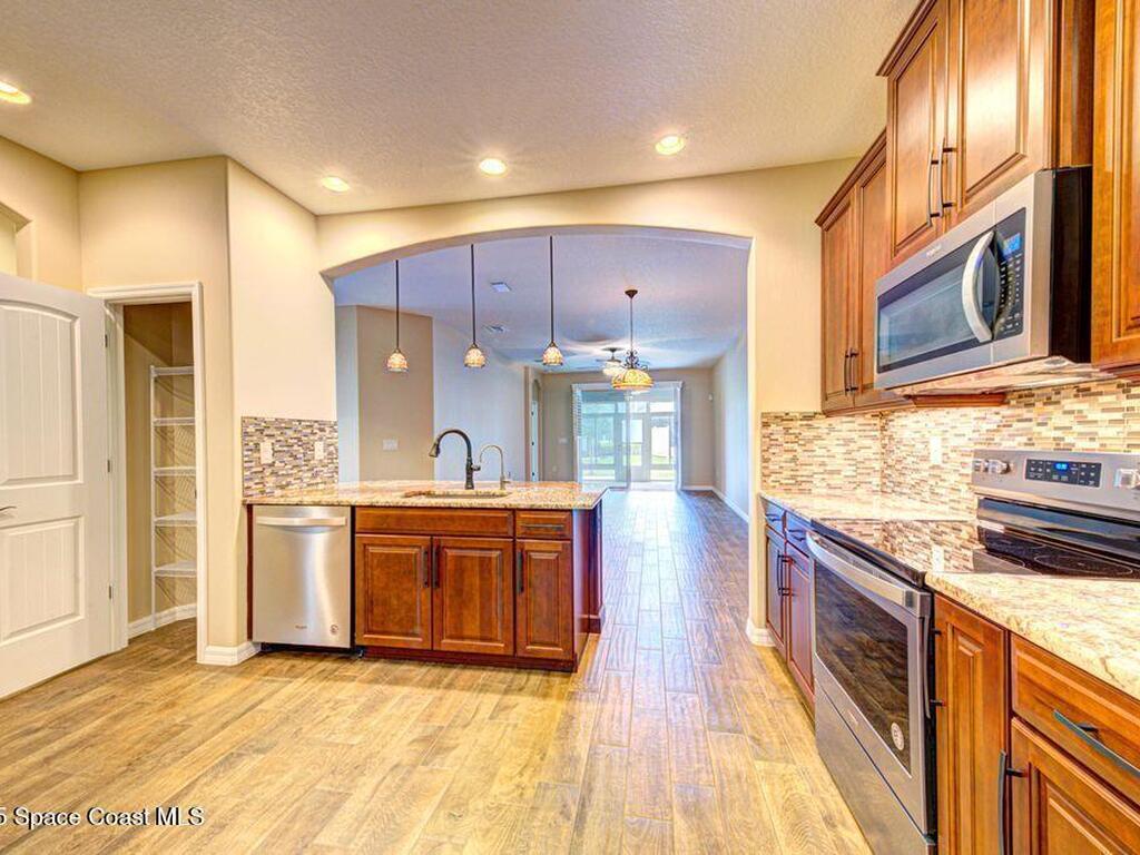 8163 Loren Cove Drive, Melbourne, FL 32940