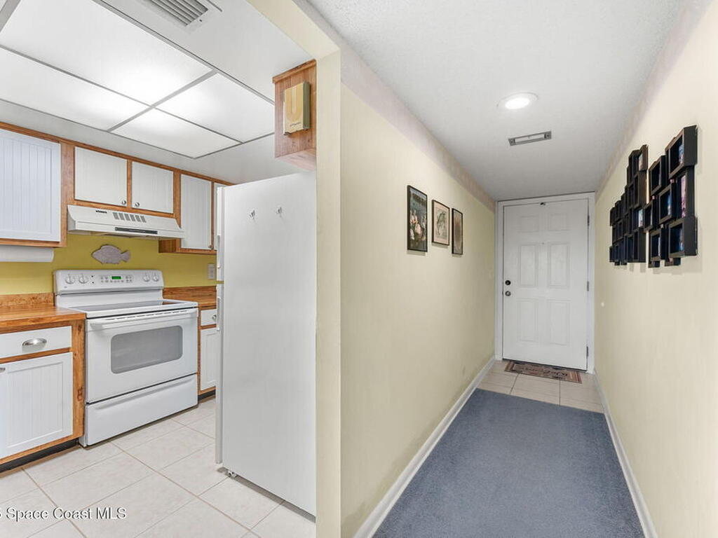 8496 Ridgewood Avenue, Cape Canaveral, FL 32920