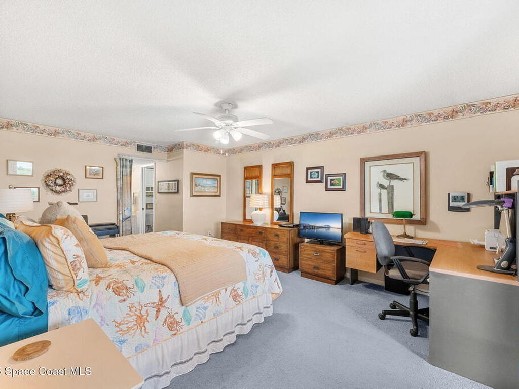 8496 Ridgewood Avenue, Cape Canaveral, FL 32920