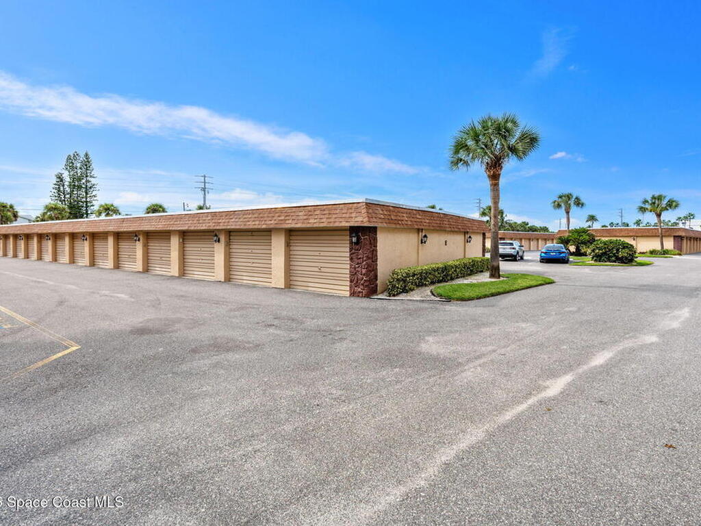 8496 Ridgewood Avenue, Cape Canaveral, FL 32920