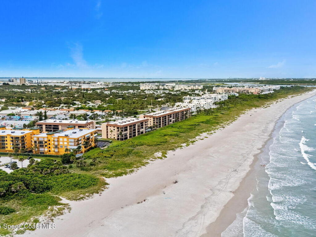 8496 Ridgewood Avenue, Cape Canaveral, FL 32920