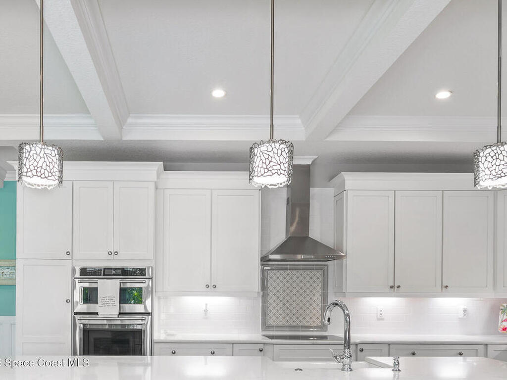 14 Cottage Court, Cocoa Beach, FL 32931