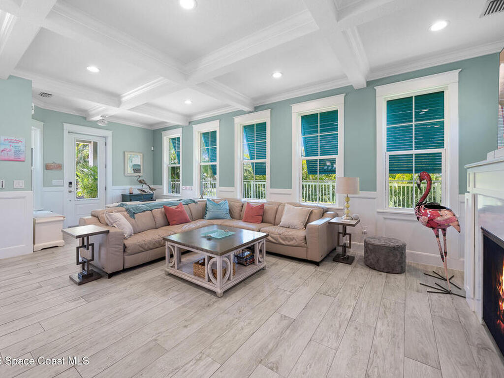 14 Cottage Court, Cocoa Beach, FL 32931