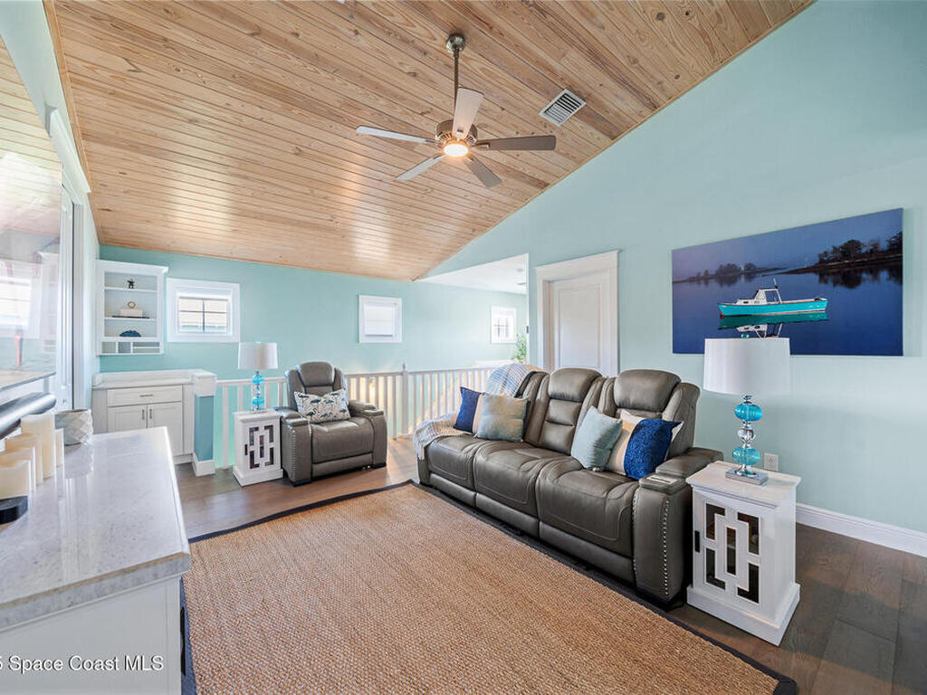 14 Cottage Court, Cocoa Beach, FL 32931