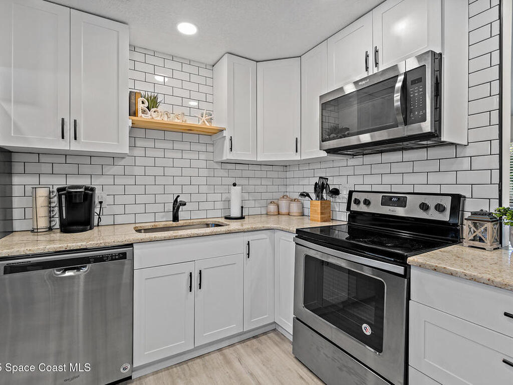 120 Madison Avenue, Cape Canaveral, FL 32920