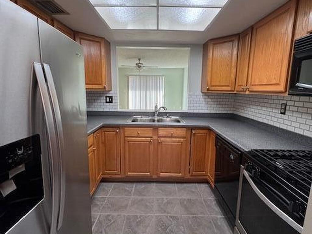 4721 Sisson Road, Titusville, FL 32780