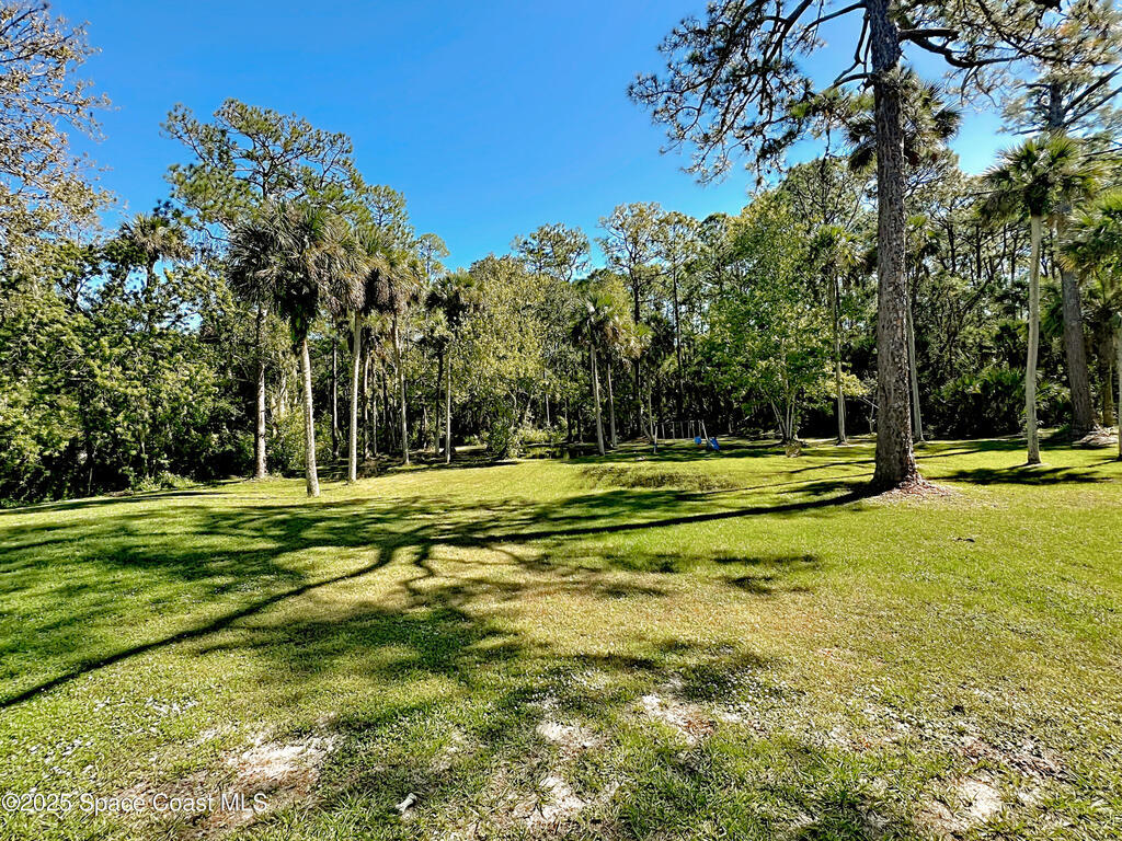 7595 Turkey Point Drive, Titusville, FL 32780