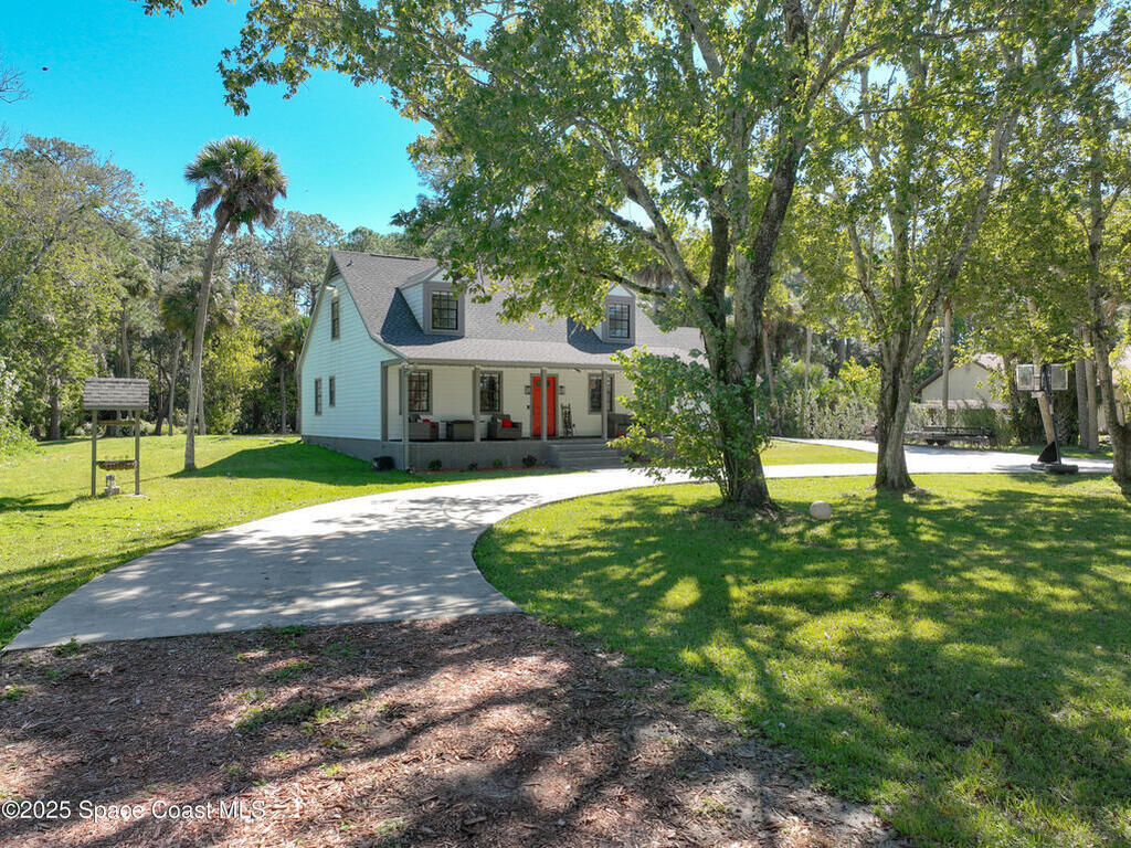 7595 Turkey Point Drive, Titusville, FL 32780