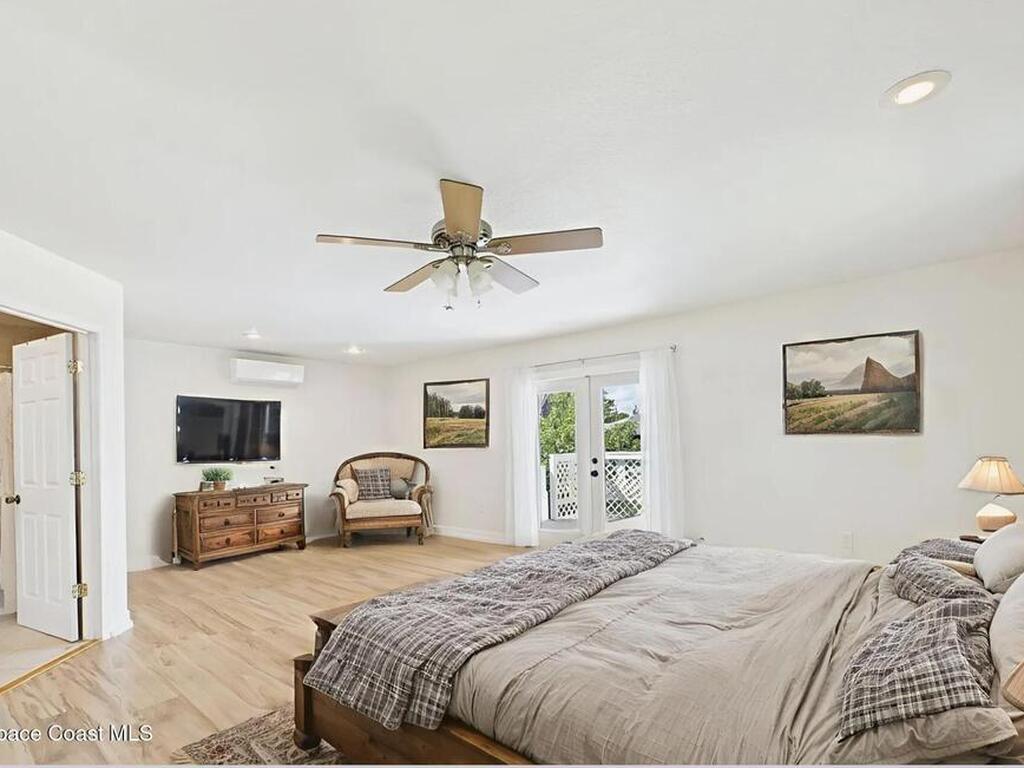 3435 Huggins Drive, Malabar, FL 32950