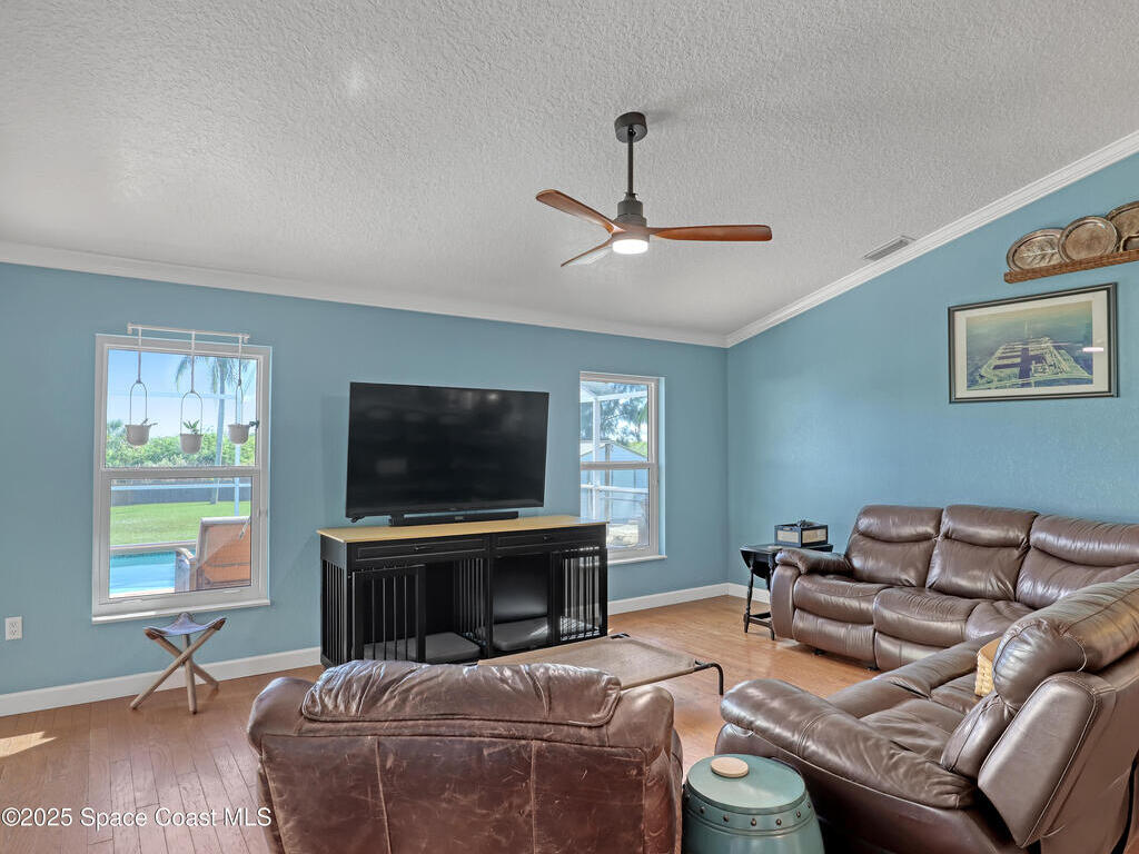 2710 S Courtenay Parkway, Merritt Island, FL 32952