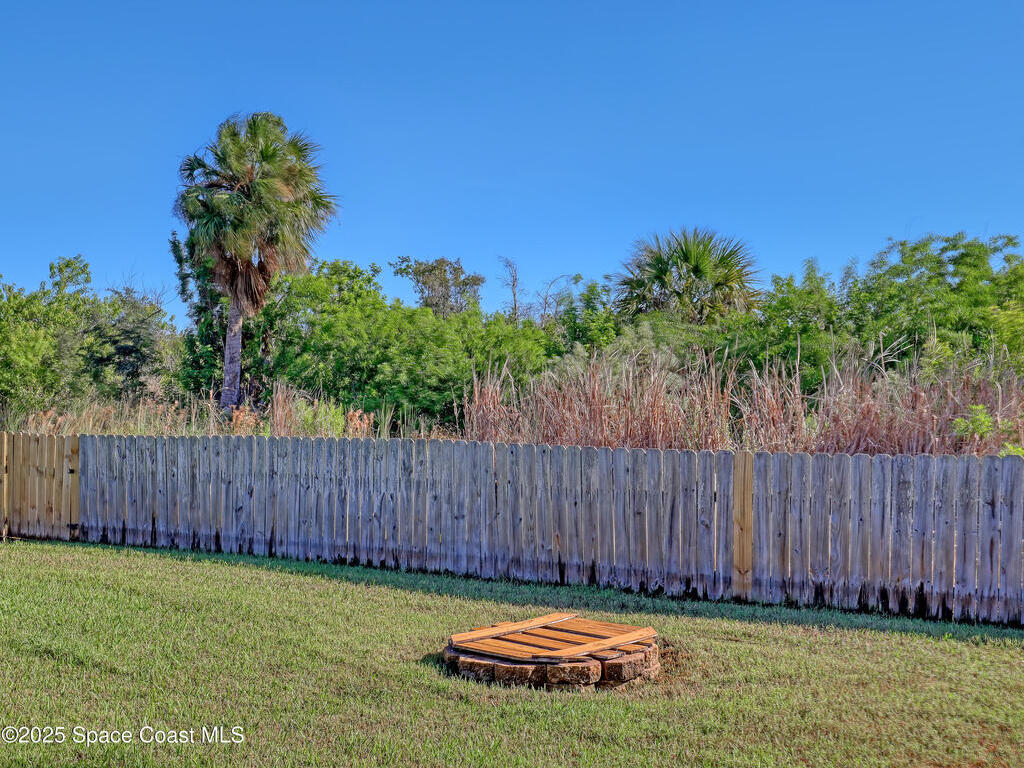 2710 S Courtenay Parkway, Merritt Island, FL 32952