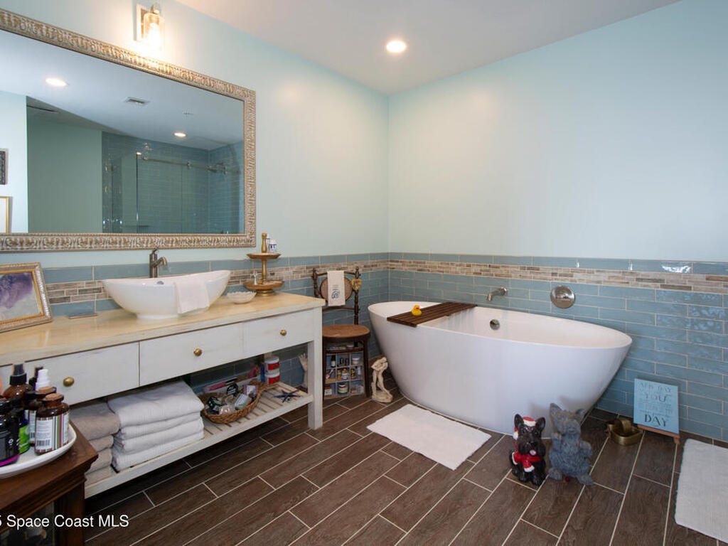 22 Harbour Isle Drive, Fort Pierce, FL 34949