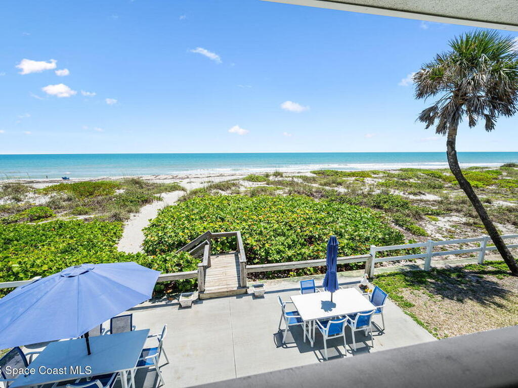 2625 S Atlantic Avenue, Cocoa Beach, FL 32931