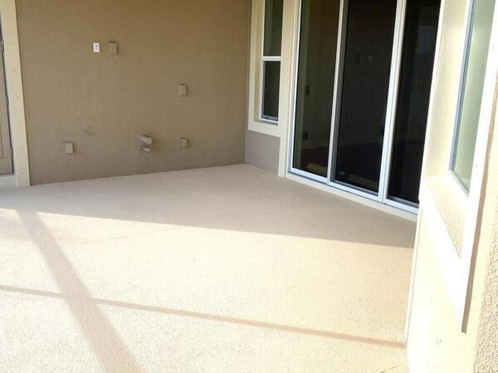 8321 Paragrass Avenue, Melbourne, FL 32940